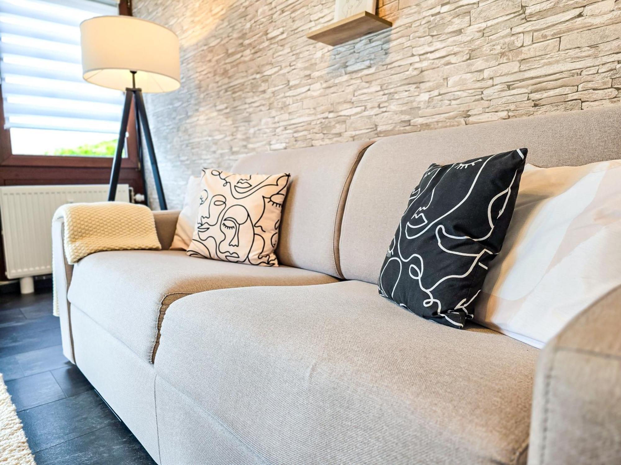 Apartment Cosy-apartment - Glazed Balkony & Carport, 70m2 *