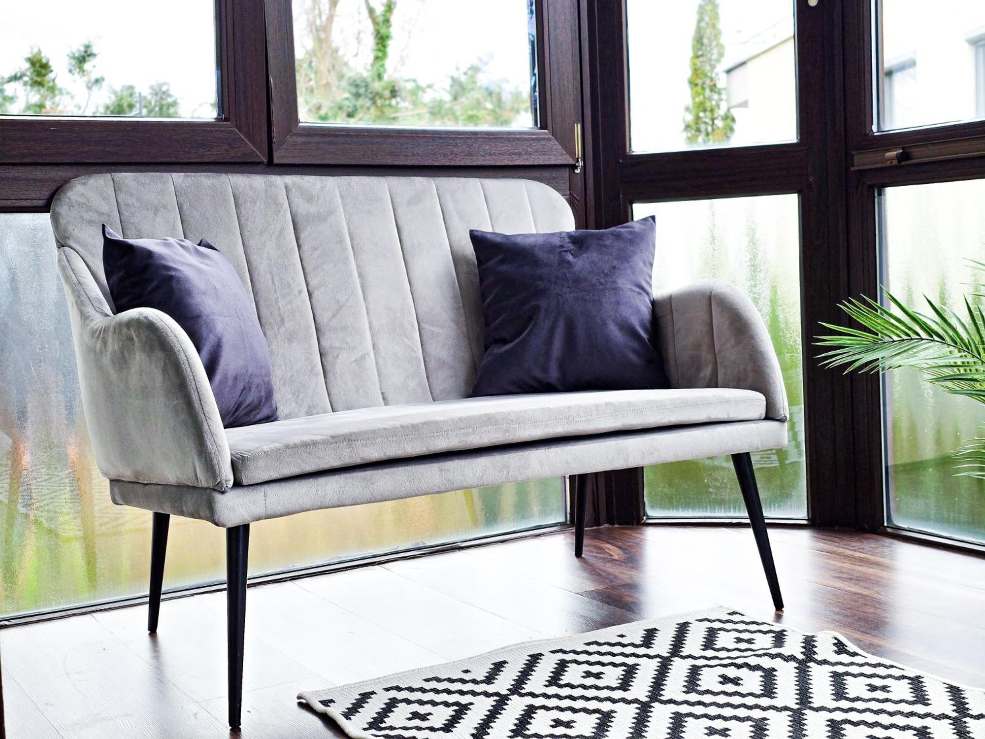 Cosy-apartment - Glazed Balkony & Carport, 70m2